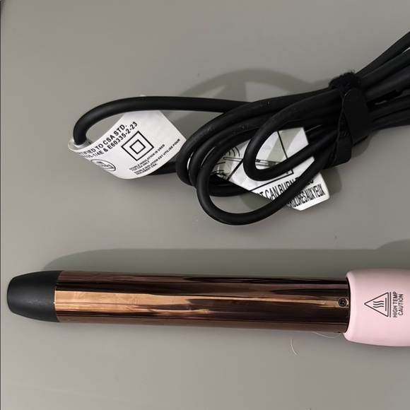 Lange Pink Hair Styling Tool - Picture 3 of 7